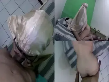 Istri Tetangga Montok Pake Mukena Goyang Liar